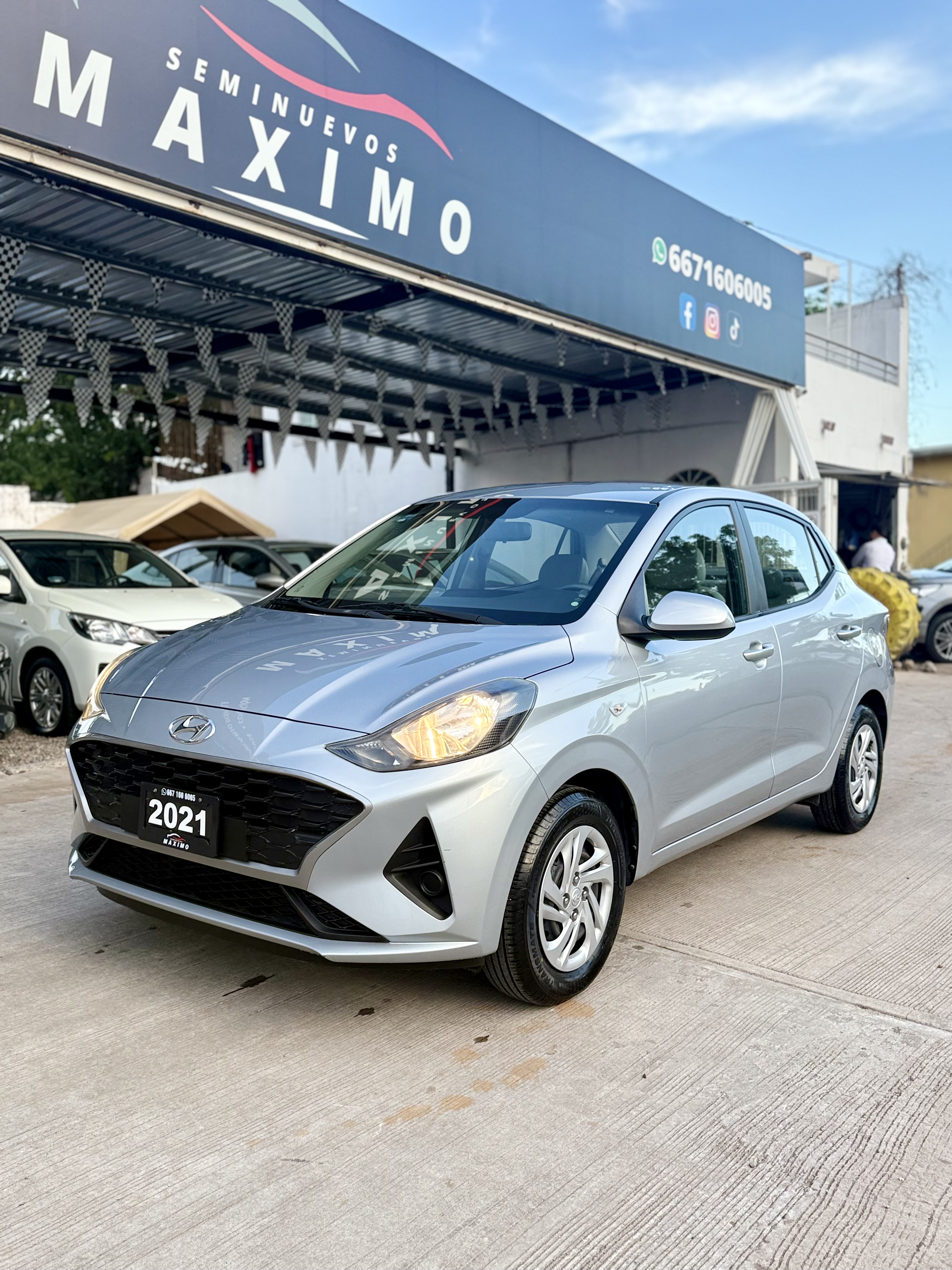 Hyundai Grand i10 Sedán 2021