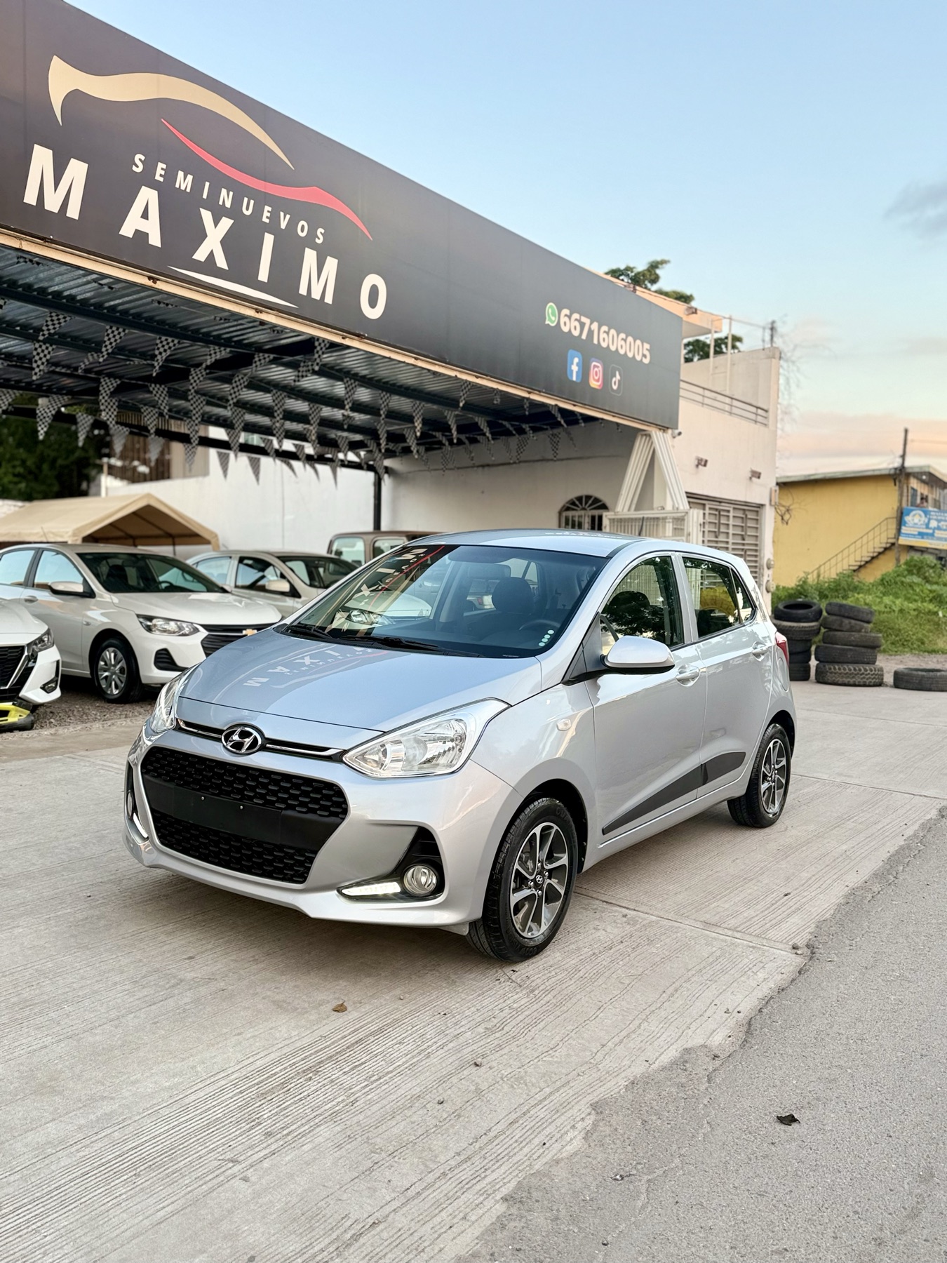 Hyundai Grand i10 Hatchback GLS 2020