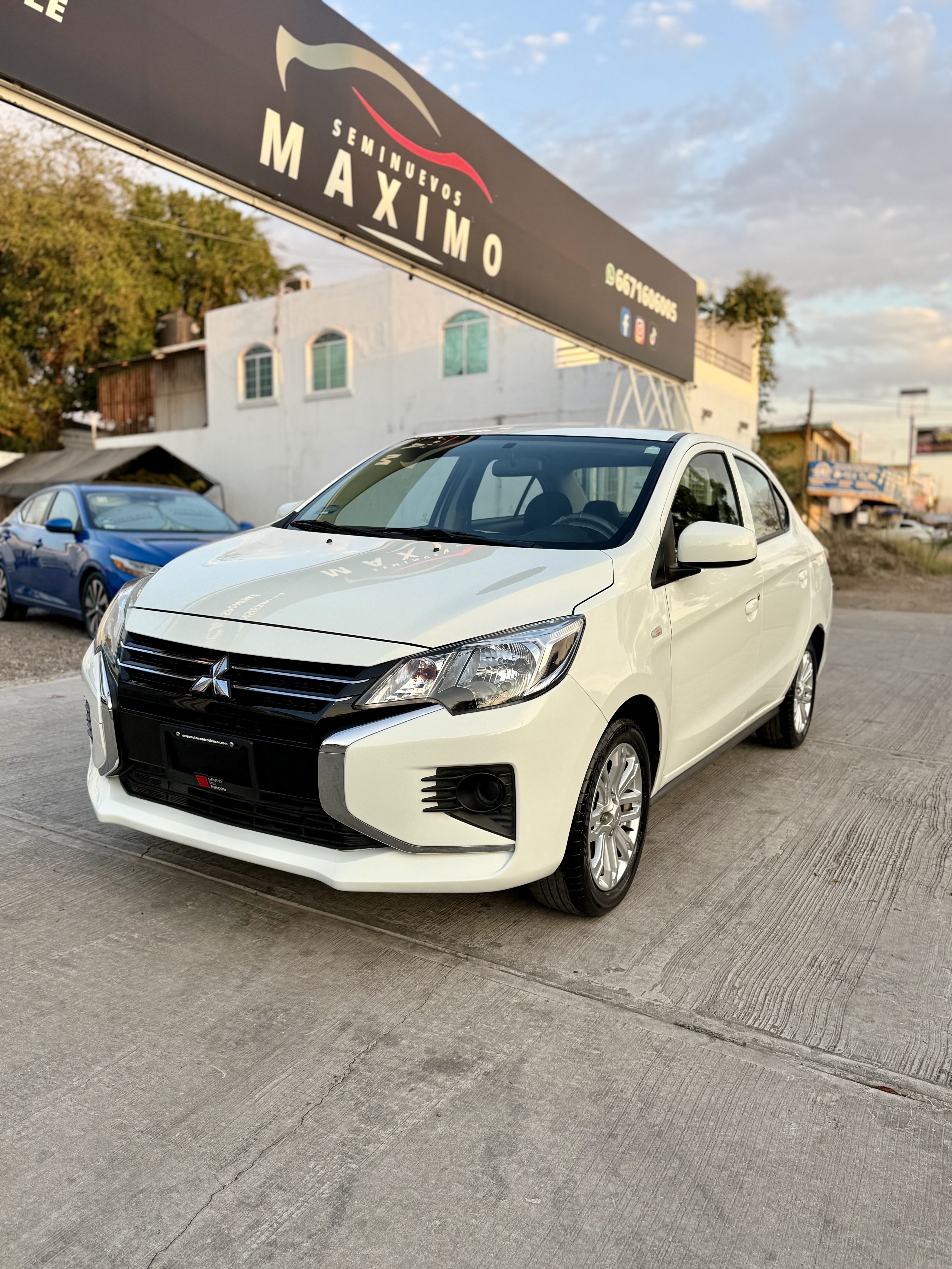 Mitsubishi Mirage G4 2024
